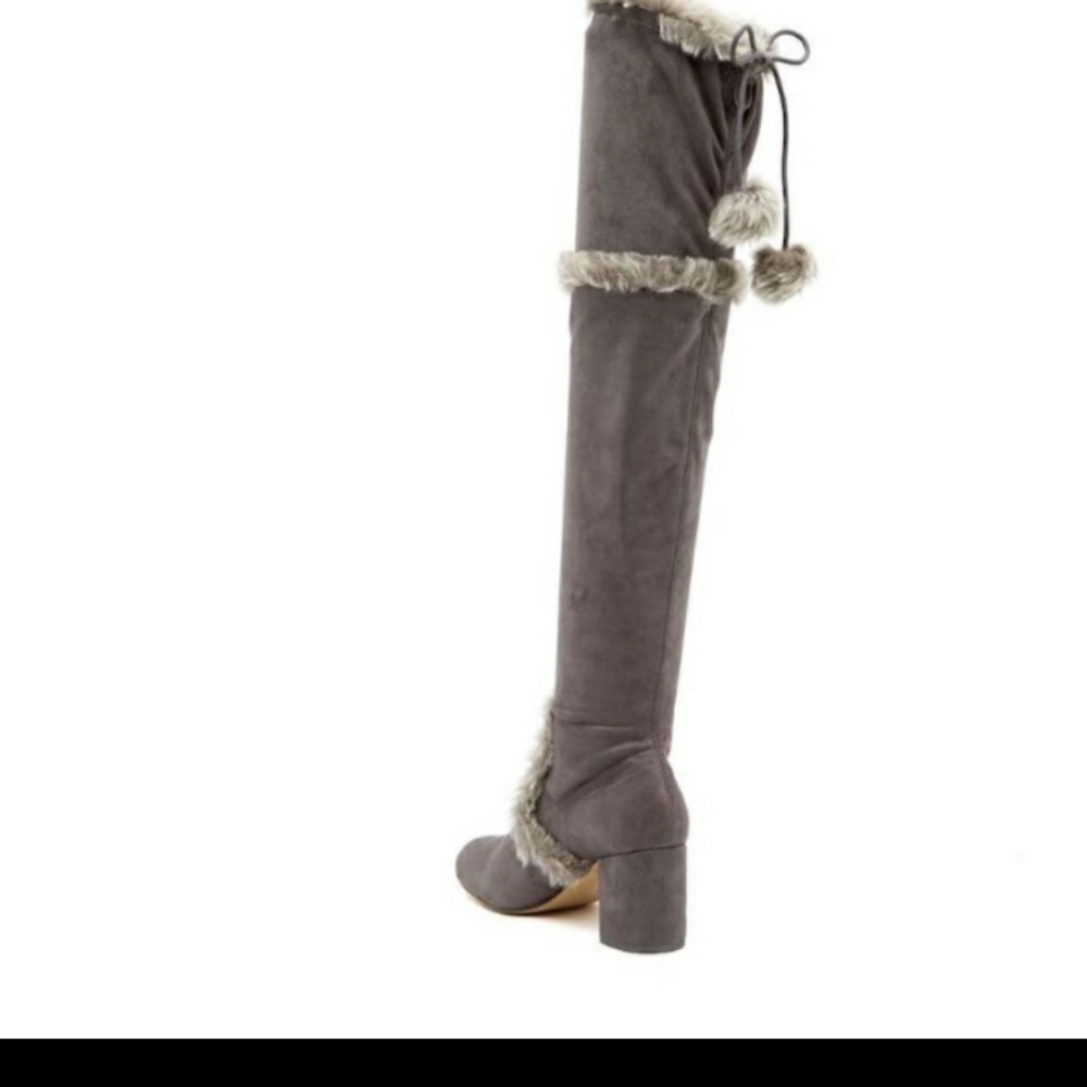 Over The Knee Grey Faux Fur Pom Pom Boots Women's Size 8 Charles David - Picture 11 of 11